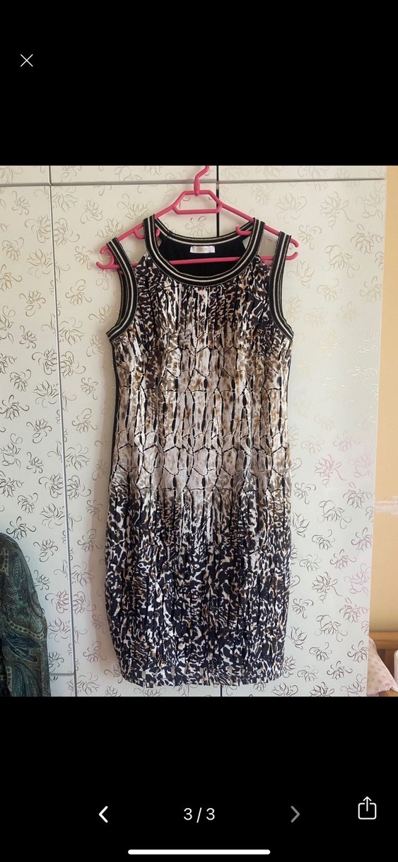 V yaka, Velcro detaylı kadın kısa elbise - Görsel 2