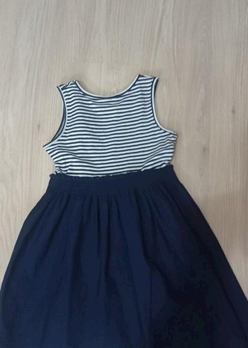 Kolsuz Çizgili Kız Elbisesi - Görsel 2