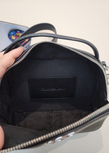 Calvin Clain Kadın Siyah Deri Çapraz Askılı Çanta - Görsel 3
