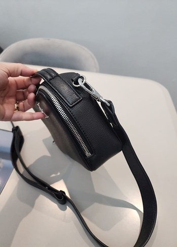 Calvin Clain Kadın Siyah Deri Çapraz Askılı Çanta - Görsel 5