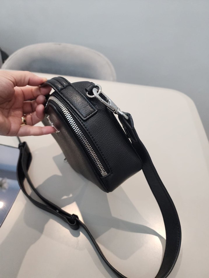 Calvin Clain Kadın Siyah Deri Çapraz Askılı Çanta - Görsel 5