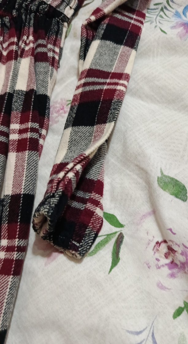 Bordo Ekose Düğmeli V Yaka Kadın Gömlek - Görsel 3