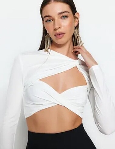 Trendyol uzun kollu crop