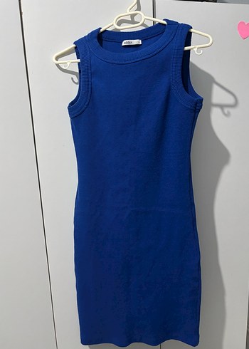 Kolsuz Yüksek Yakalı Mavi Triko Elbise - Görsel 3