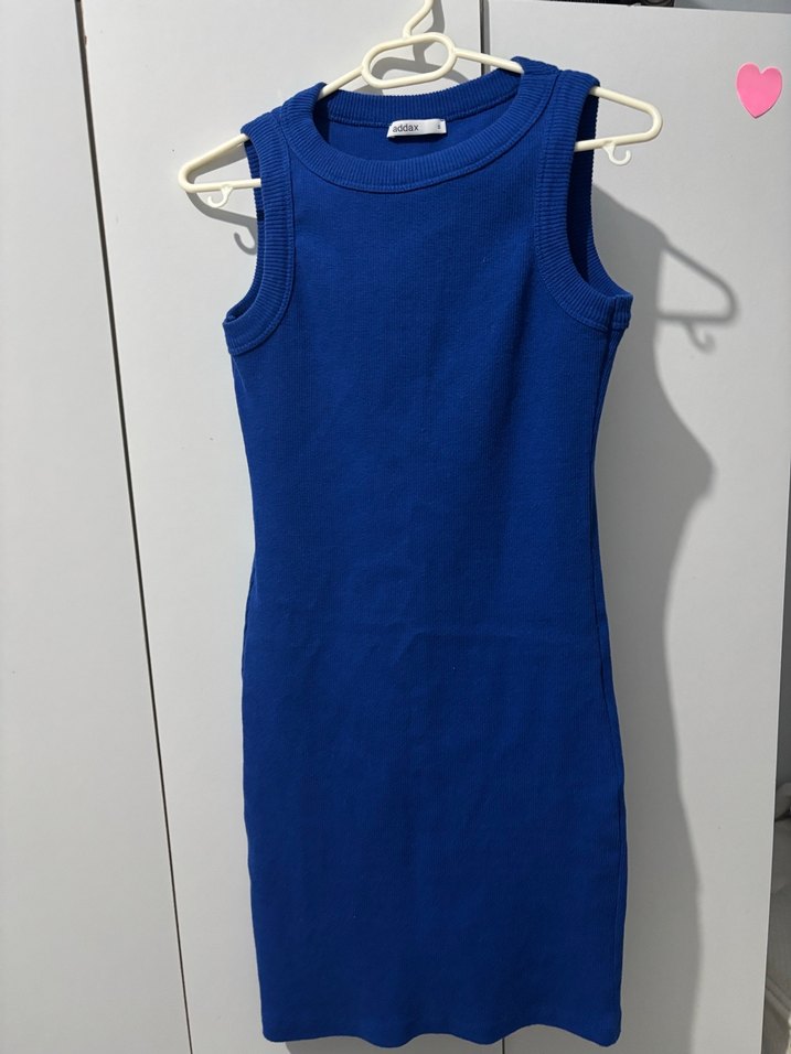 Kolsuz Yüksek Yakalı Mavi Triko Elbise - Görsel 3