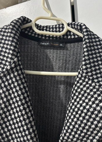 Siyah Ekose Midi Kadın Kaban - Görsel 2