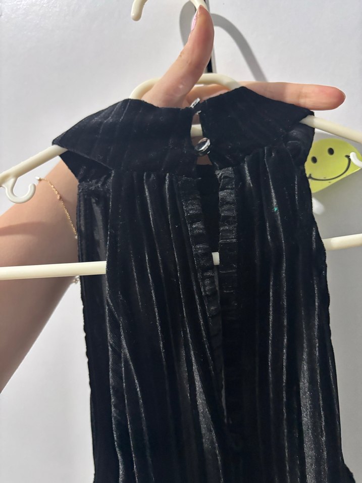 Siyah Pilili Yüksek Yakalı Midi Elbise - Görsel 4