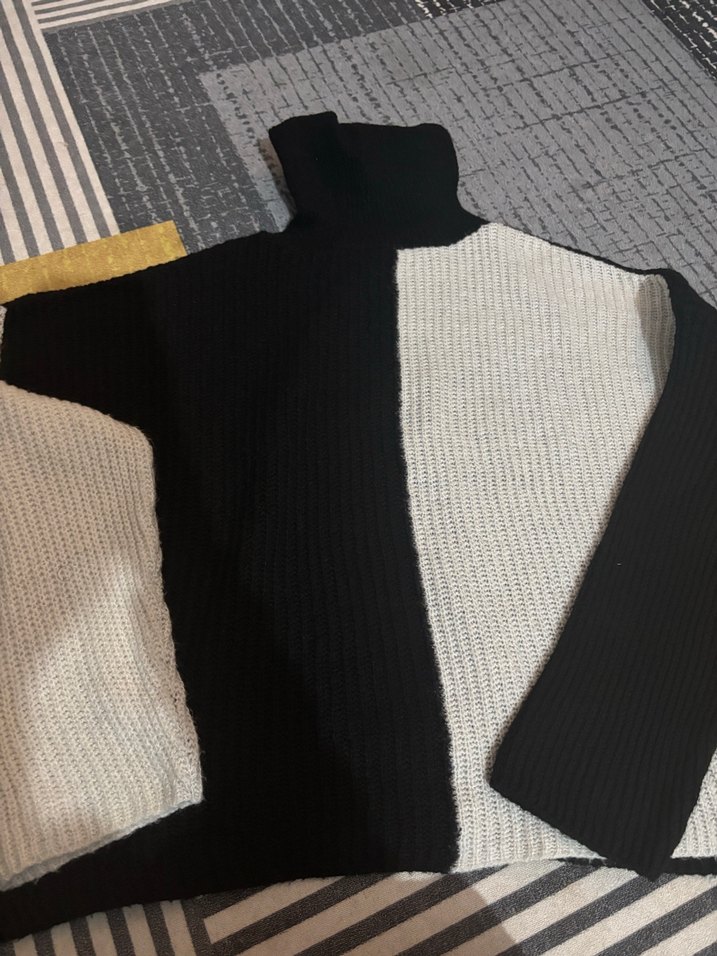 Gri Siyah Boğazlı Örgü Salaş Kadın Kazak - Görsel 4