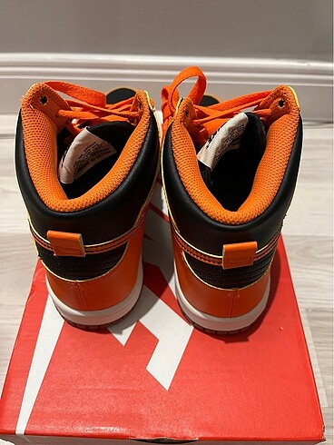 36,5 Beden NİKE DUNK HIGH