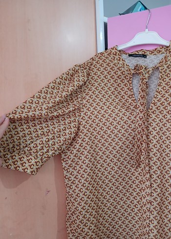 Bohem V Yaka Düğmeli Maternity Bluz - Görsel 2