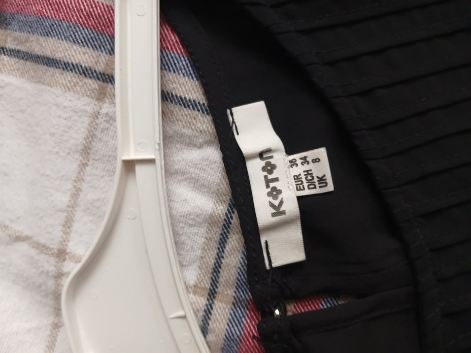 Kadın Siyah Piliseli Uzun Kollu Bluz - Görsel 3