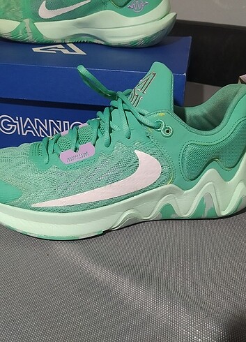 Nike basketbol ayakkabısı 