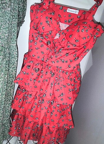 s Beden Çiçekli mini özel tasarım elbise 