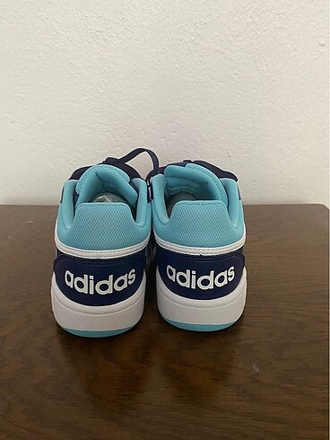 37,5 Beden Adidas hoops
