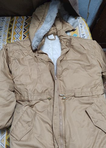 Bej Fermuarlı Kadın Kışlık Mont - Görsel 2