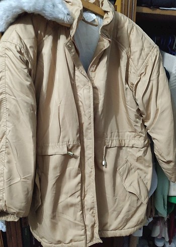 Bej Fermuarlı Kadın Kışlık Mont - Görsel 5