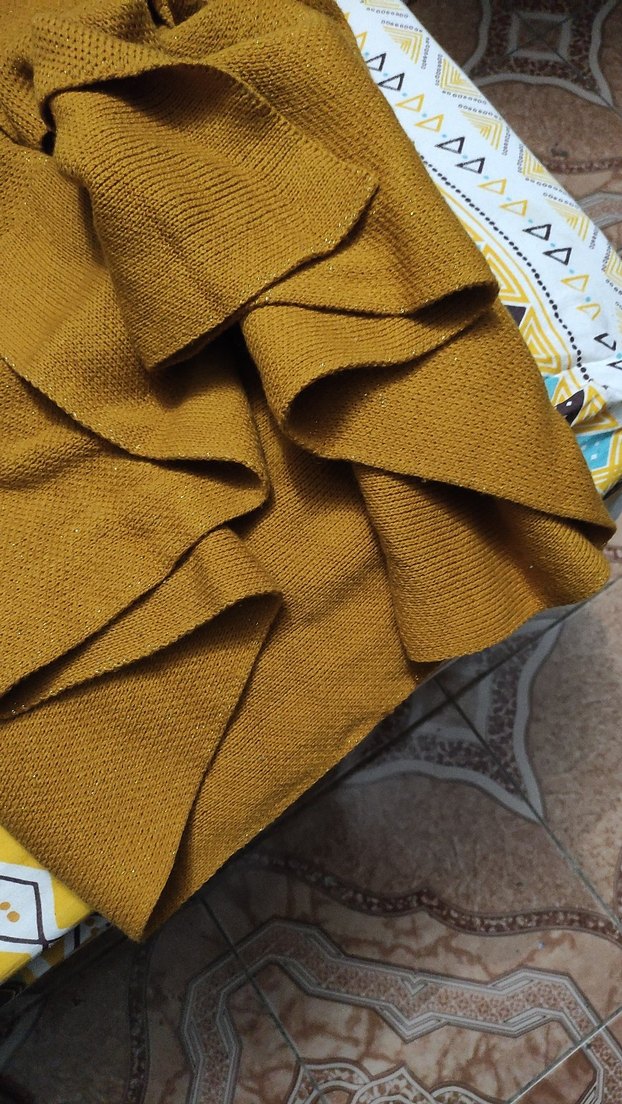 Düğmeli Kahverengi Midi Örgü Kadın Panço - Görsel 3