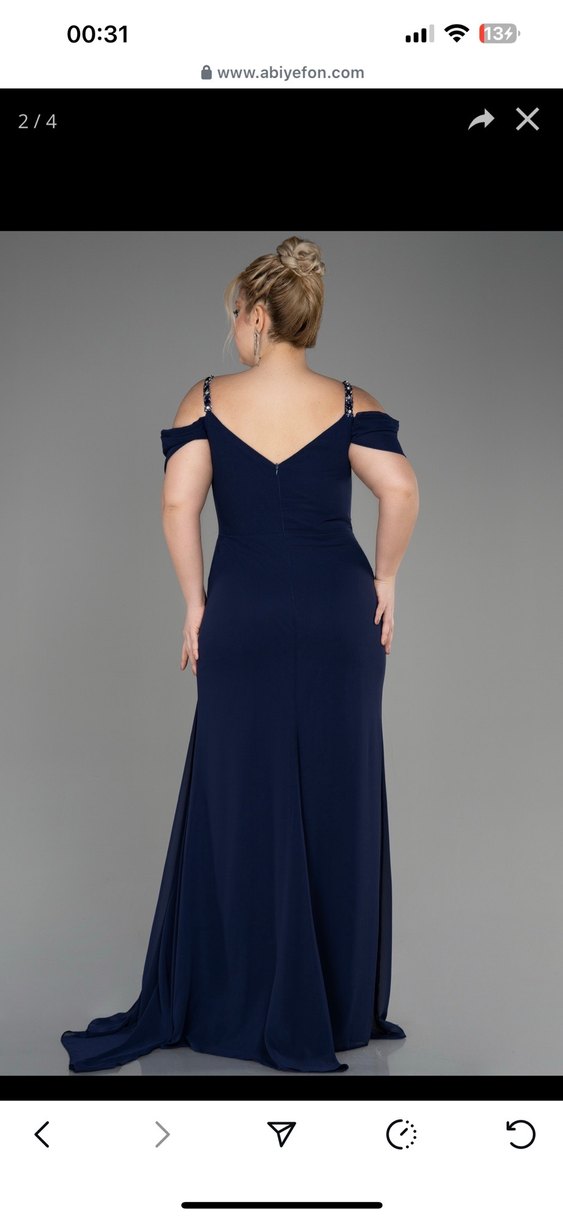 Lacivert 58 Beden İşlemeli Uzun Abiye Elbise - Görsel 2