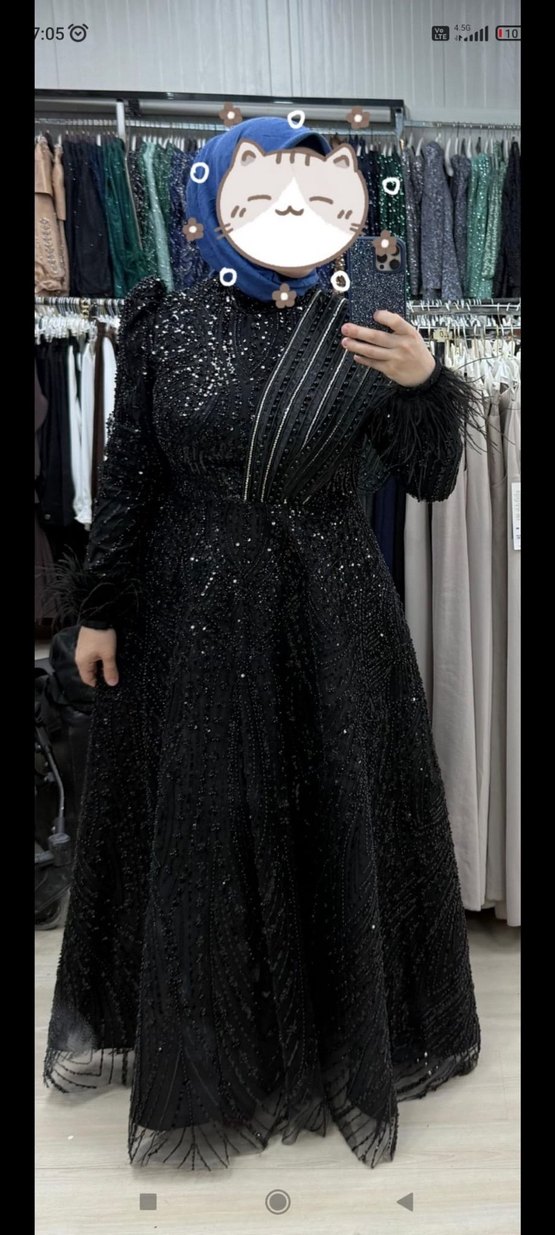 Siyah uzun omuz detaylı tesettür elbise - Görsel 2