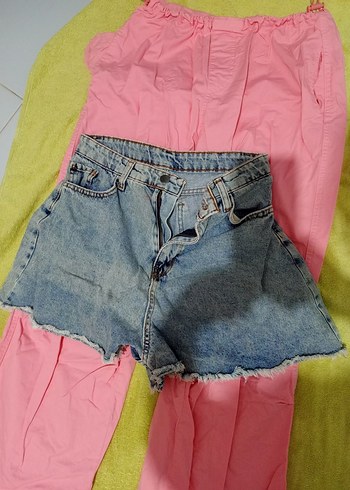 Kadın Pembe Mini Denim Şort