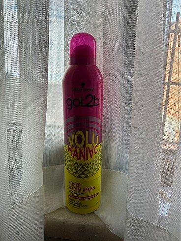 Schwarzkopf got2b volume saç spreyi