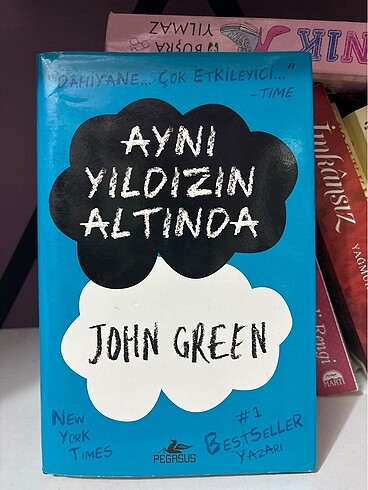 Aynı yıldızın altında ciltli kitap