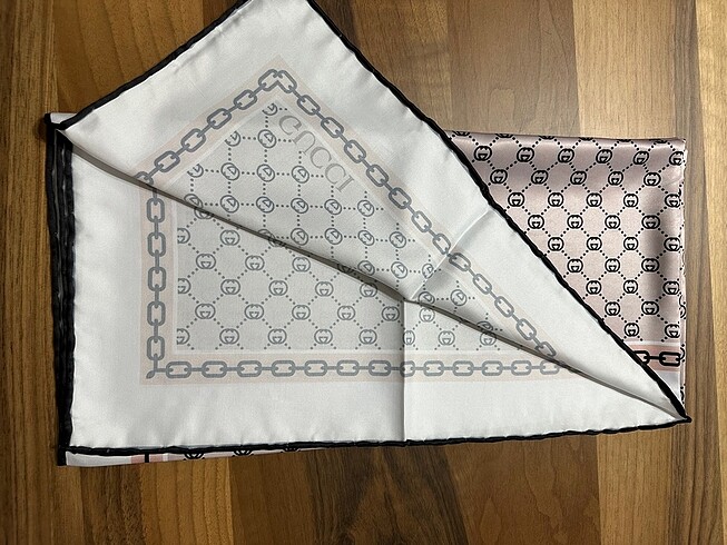  Beden Gucci ithal Vual ipek eşarp