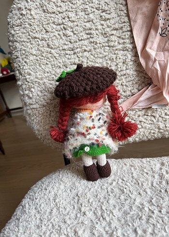 Renkli Örgü Saçlı Kahverengi Bebek - Görsel 3