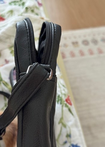 Siyah Minimalist Deri Omuz çantası - Görsel 4