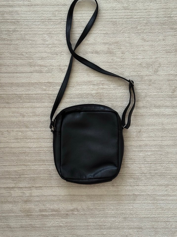 Siyah Minimalist Deri Omuz çantası - Görsel 2