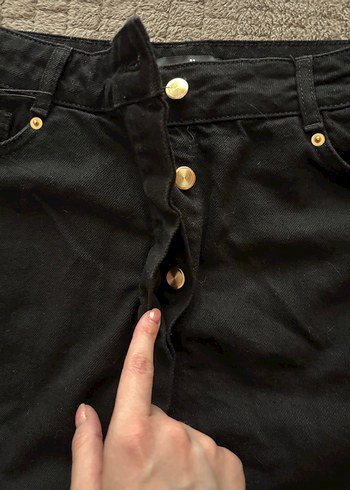 l Beden Adil Işık Siyah Düğmeli Mini Kot Etek