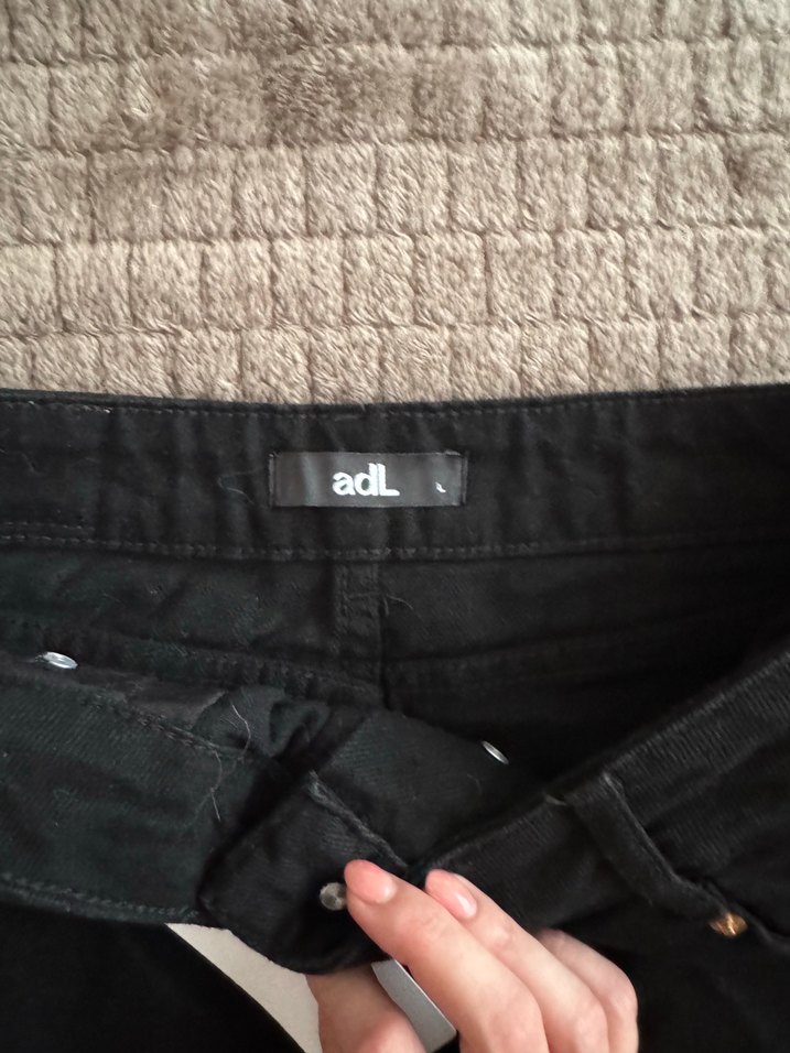 Adil Işık Siyah Düğmeli Mini Kot Etek - Görsel 3