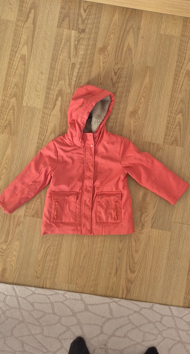 Mango Marka Kız Çocuk Kapüşonlu İçi Kürklü Mont - Görsel 3