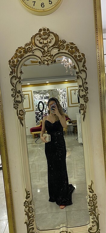Kadife balık elbise