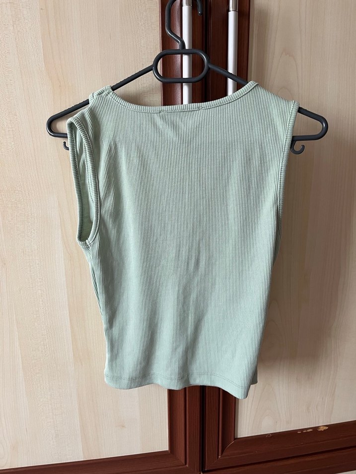 Yeşil Atlet - Görsel 3