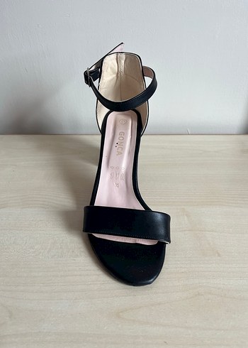 Siyah Topuklu Ayakkabı - Görsel 5