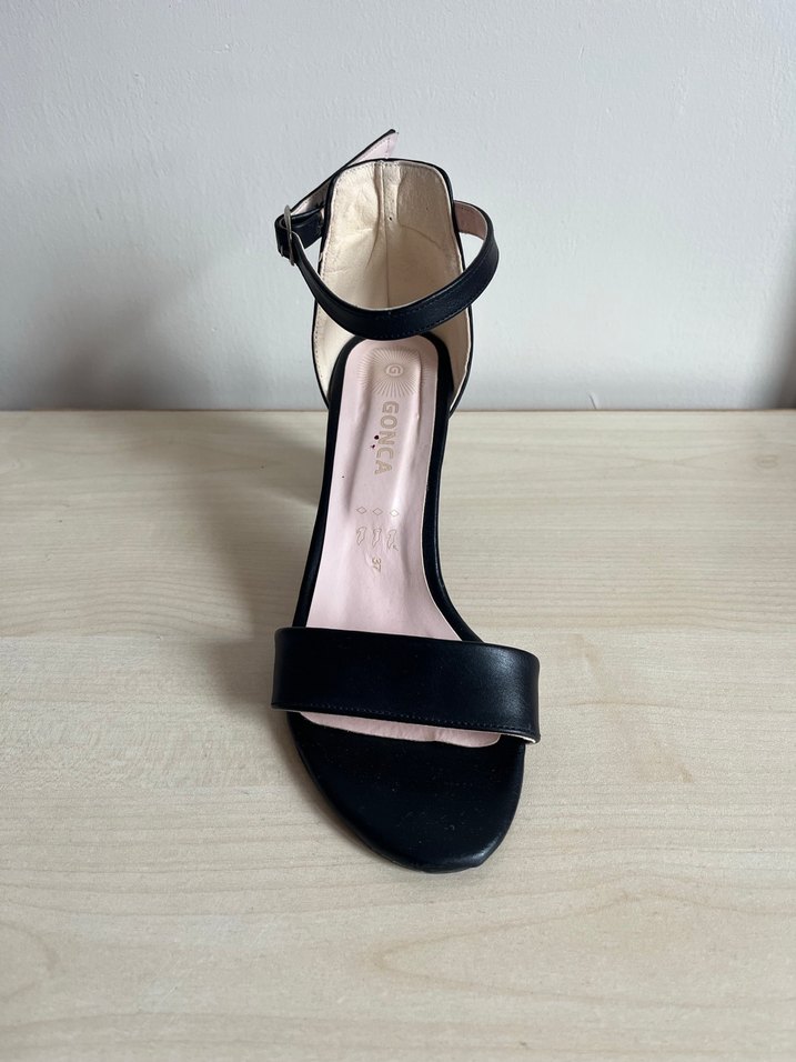 Siyah Topuklu Ayakkabı - Görsel 5