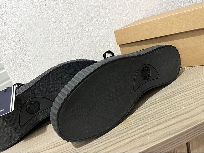36 Beden siyah Renk Fred Perry marka sıfır süet bot