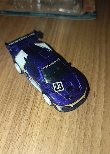 Beden Hotwheels 2 si bir arada
