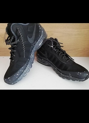 40 Beden siyah Renk Nike air 