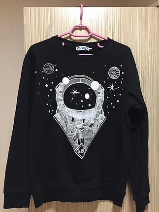 s Beden nasa sweatshirt 