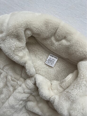 Kız bebek krem renk peluş mont - Görsel 3