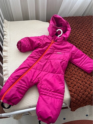Decathlon 1 yaş astronot tulum
