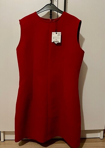 Zara Kırmızı elbise