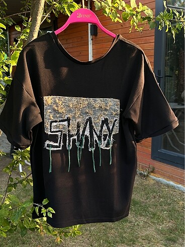 xl Beden siyah Renk Tasarım parlak desenli tshirt