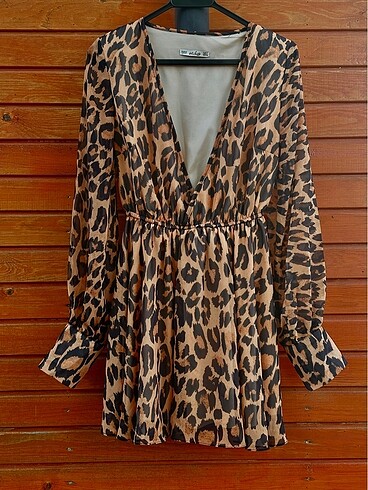 Leopar desenli mini elbise