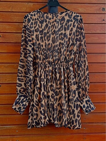 l Beden Leopar desenli mini elbise