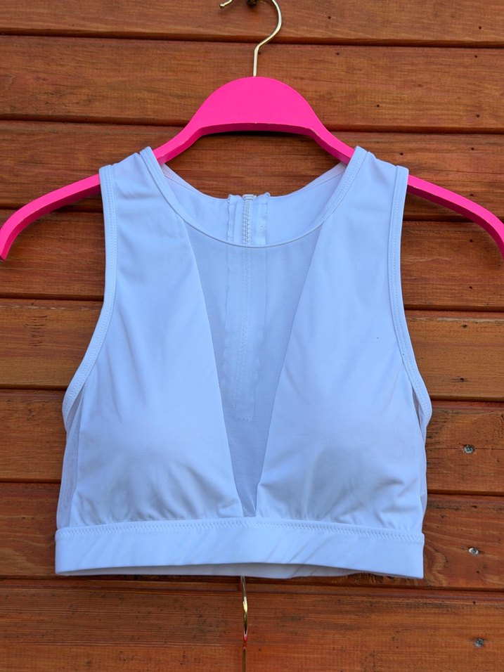 Beyaz Mini Atletik Kadın spor sütyen ve şort takımı - Görsel 3