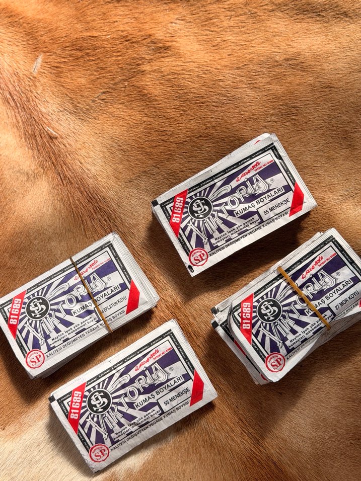 Vıktorıa Kumaş Boyaları Sarı ,vişne çürüğü,mor koyu ,menekşe - Görsel 2