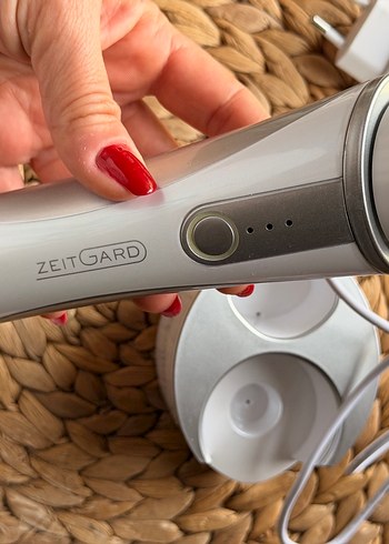 Zetgard Beyaz Gri Yüz Temizleme Cihazı - Görsel 2